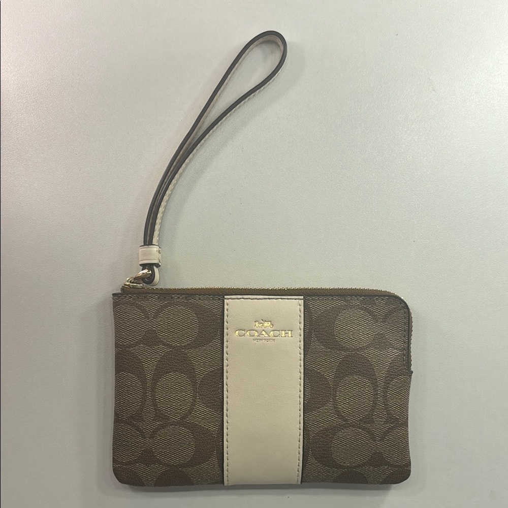 Coach Corner Zip Wristlet Brown and Chalk